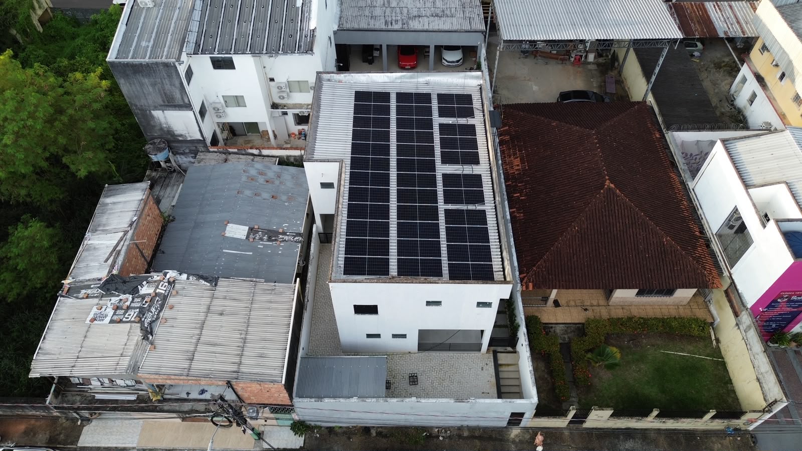 Residencial · 16 Painéis 550Wp — Douratech Engenharia